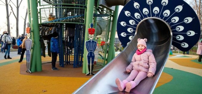 Különleges karácsonyi meglepetés Kecskemét gyermekeinek